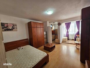 Apartament cu 2 camere in Calea Urseni la asfalt.