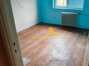 NOVISIMO-IMOBILIARE: APARTAMENT CU DOUA CAM. IN ZONA NORD de vanzare