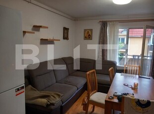 Apartament 4 camere, 80 mp, cu scara interioara, cu parcare