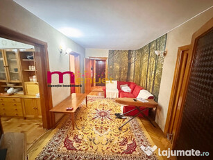 Apartament 4 camere,str.Victoriei, parter,100 mp