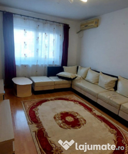 Apartament 3 camere semidecomandat în zona Inel II