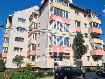 Apartament 3 camere-Zona Andrei Muresanu