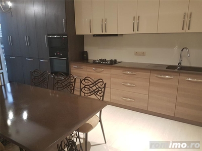 Apartament cu 3 camere in Pta Libertatii