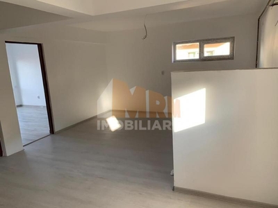 Apartament de vanzare (3 camere), 60 mp, in Floresti