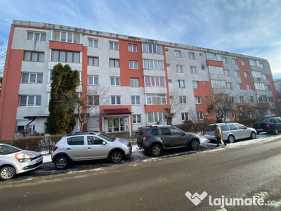 Apartament de - Volovatului 19 B Comision 0%