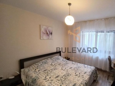 Apartament modern, curte proprie, Zona Zorilor