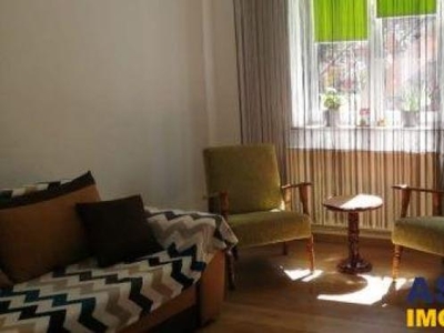 Corp de casa, cu doua apartamente, Central, Brasov