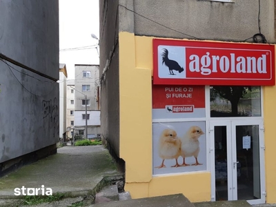 Inchiriere spatiu comercial Comanesti, Republicii C1 (bariera)