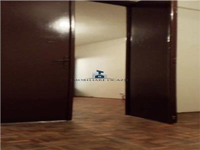 Vanzare Apartament 2 Camere Semidecomandat BerceniNitu Vasile