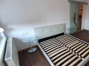 (AA-180) De inchiriat apartament cu 2 camere, LUX, Ultracentral