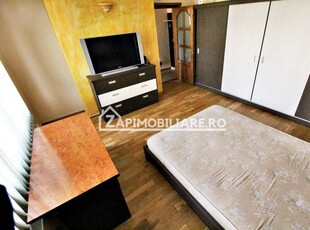 Apartament 4 camere la casa de inchiriat,zona Platou