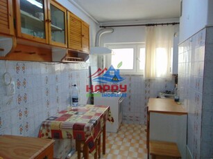 De inchiriat apartament cu 3 camere in Tg-Mures Semicentral