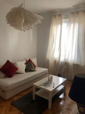 Inchiriere apartament 2 camere Eroii Revolutiei metrou