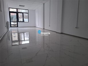 Spatiu comercial de inchiriat Tatarasi bulevard