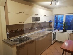 Vand apartament 2 camere Budai