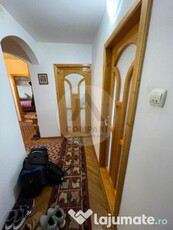 Vand apartament 3 camere Debarcader