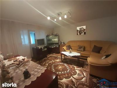 Apartament 3 camere, George Enescu 3c-3909