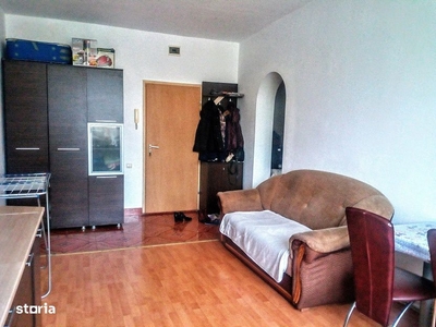 Apartament cu 2 camere de vânzare, Dambul Rotund