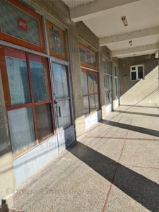 SpaTii comerciale Stejaru intre Piatra NeamT si Bicaz -