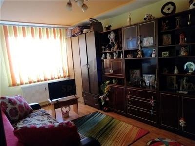 Vanzare apartament 3 camere Dristor