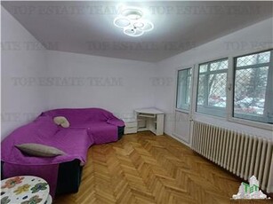 Apartament 3 camere decomandat Bucuresti langa parcul Titanii