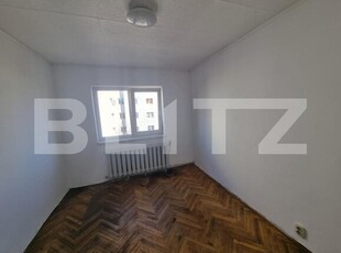 Apartament 3 camere decomandate, 2 bai, 66 mp, zona Calea Floresti