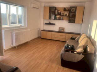 Apartament 4 camere Vergului- Spitalul Malaxa.