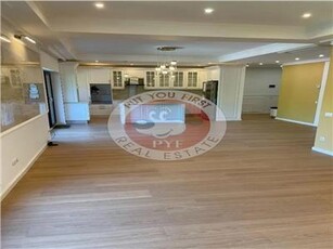 Erou Iancu Nicolae | Apartament 4 camere | decomandat | 192mp | B9877