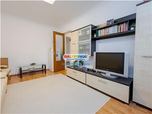 Vanzare apartament 4 camere METROU 1 Decembrie 1918