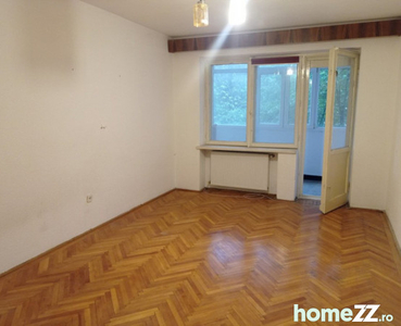 APARTAMENT 3 CAMERE CARTIER CRANG ETAJ INTERMEDIAR