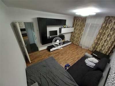 Apartament 3 camere de vanzare Dacia