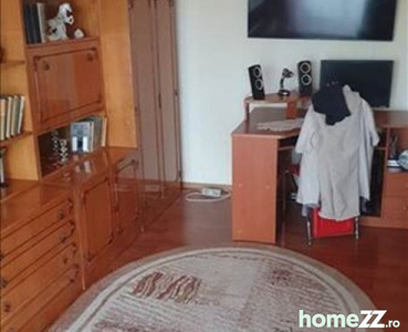 Apartament 3 camere decomandat