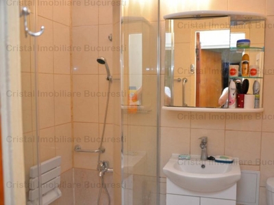 Apartament 3 camere Drumul Sari