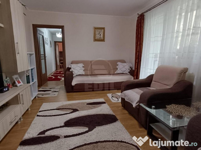 Apartament 3 camere semidecomandat MANASTUR