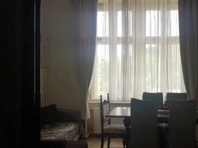 Apartament 4 camere, 2 bai - zona Central