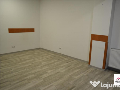 Apartament Bloc Nou 3 Camere 2 Bai si 2 Parcari Private de