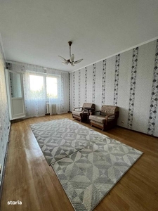 Apartament cu 3 camere-2 bai de inchiriat zona Gorjului-Dezrobirii