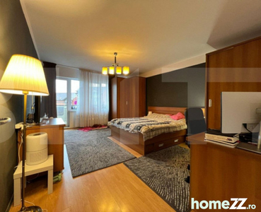 Apartament cu 3 camere