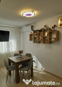 Apartament cu 3 camere, in cartier Sud