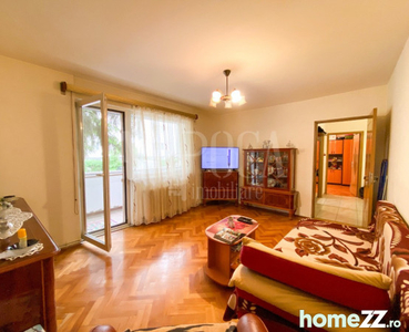 Apartament cu 4 camere decomandate