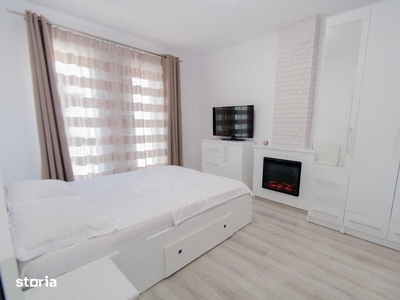 De vânzare Apartament cu 3 camere în zona Sovata