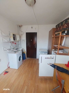 Apartament 3 camere de vanzare zona Drumul Taberei - Prelungirea Ghenc