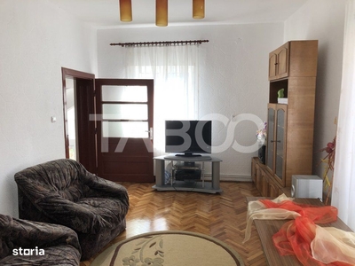 Casa regim D+P+1+M fara curte de vanzare Sibiu zona Trei Stejari