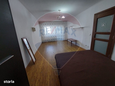 3 camere, decomandat, mobilat modern, in Marasti, strada Aurel Vlaicu