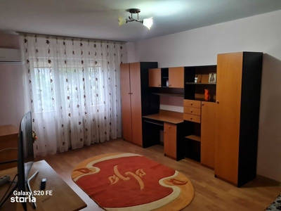 Apartament 3 camere, 2 bai, DECOMANDAT, bloc 1981, Canta - Pacurari