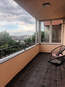 Inchiriez apartament 2 camere 80mp cu 1-2 locuri de parcare prelungirea ghencea aproape de metrou