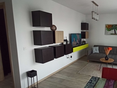 Inchiriez apartament tip studio in Coresi Avantgarden