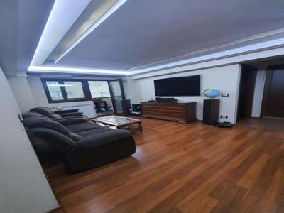 APARTAMENT 3 CAMERE LUJERULUI ( 150 M METROU-LOC PARCARE ADP )