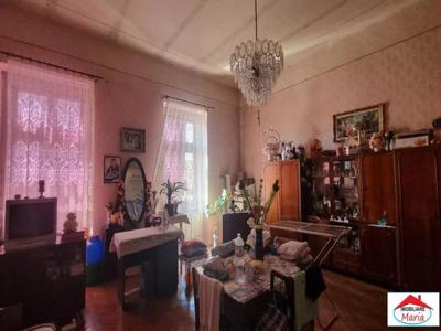 Apartament in centru etaj 2