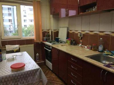 Apartamet cu 3 camere ( Centrala Proprie ) Rahova - Petre Ispirescu